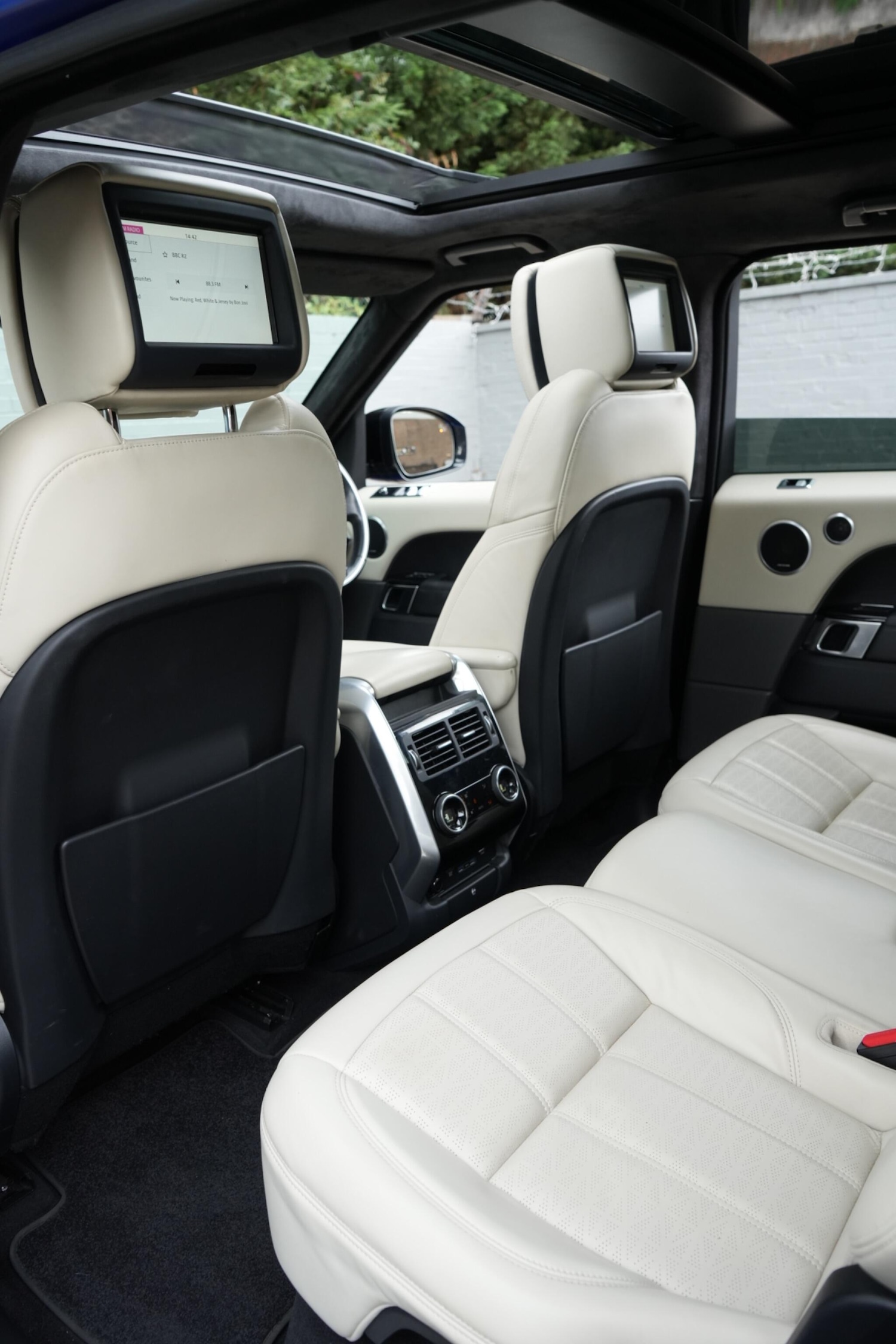 Used Land Rover Range Rover Sport 2018 for sale - 76988131: Photo 37