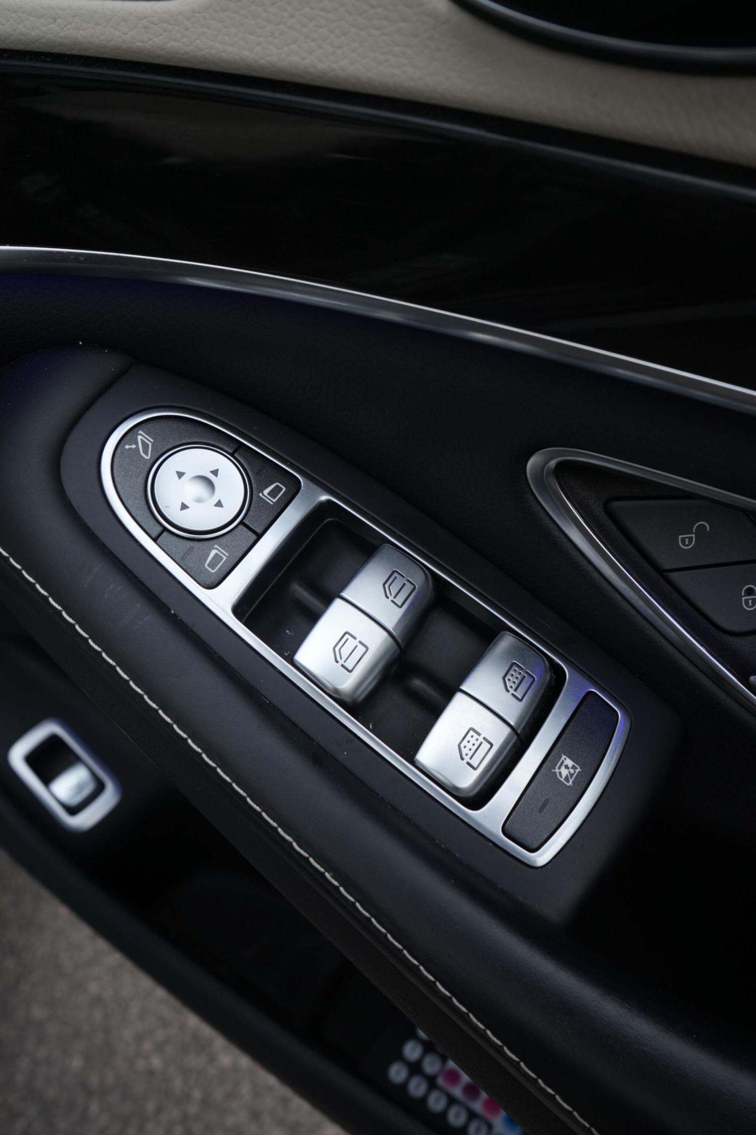 Used Mercedes-Benz S Class 2018 for sale - 77993907: Photo 76