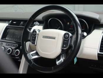 Used Land Rover Discovery 2017 for sale - 74686272: Photo