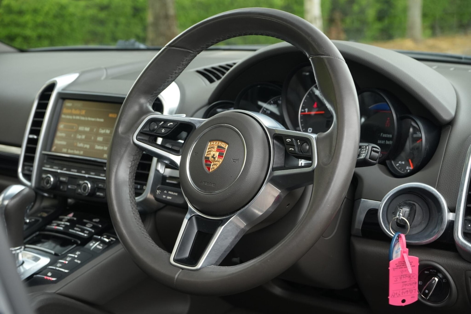 Used Porsche Cayenne 2014 for sale - 78204254: Photo 3