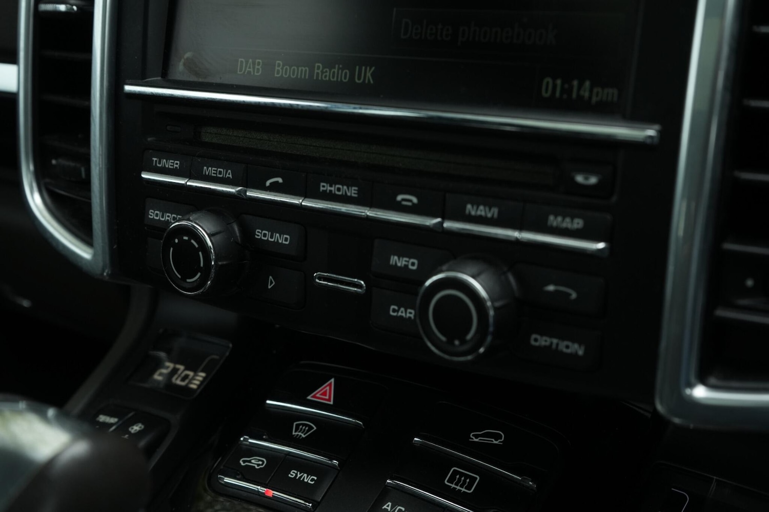 Used Porsche Cayenne 2014 for sale - 78204254: Photo 38