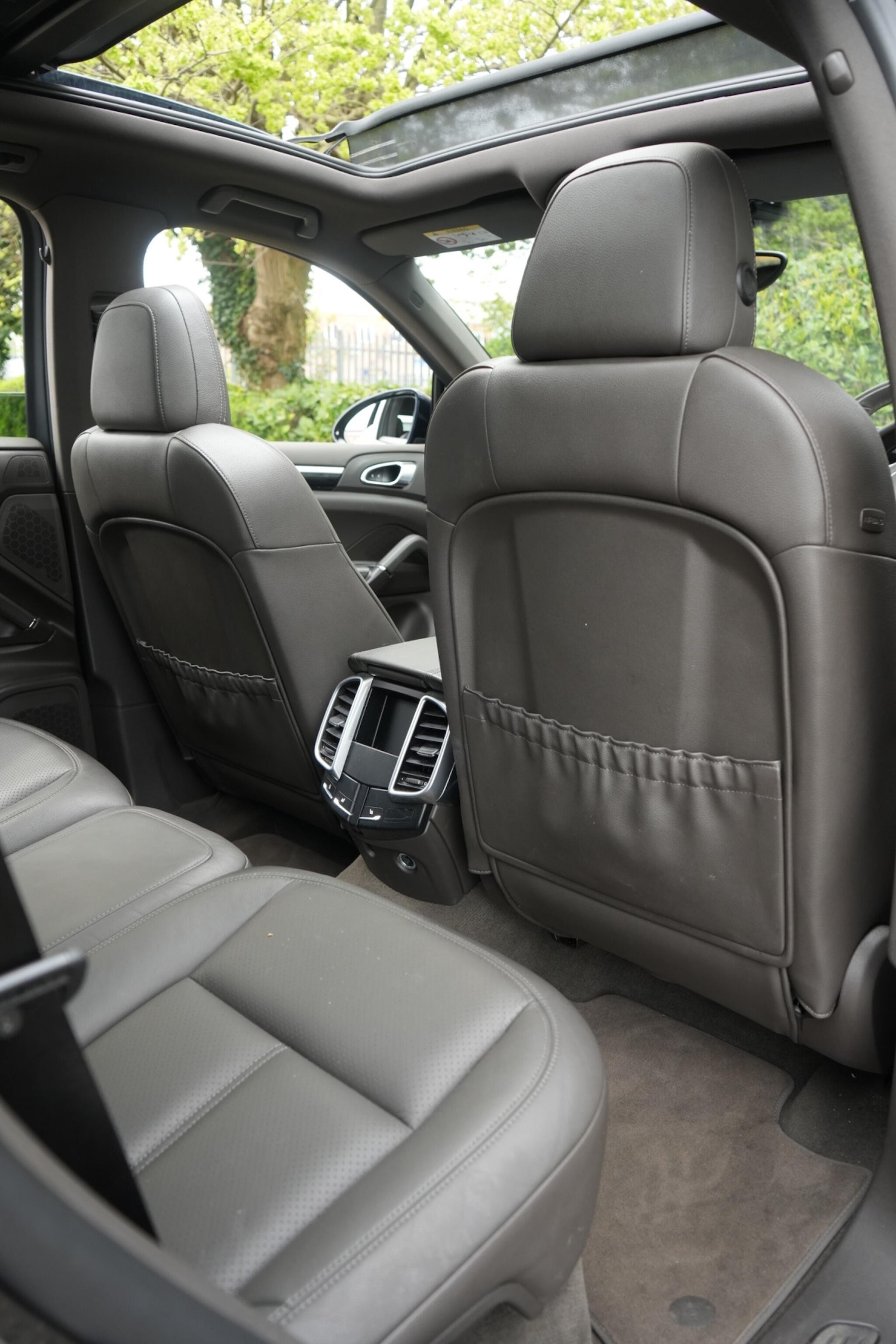 Used Porsche Cayenne 2014 for sale - 78204254: Photo 49