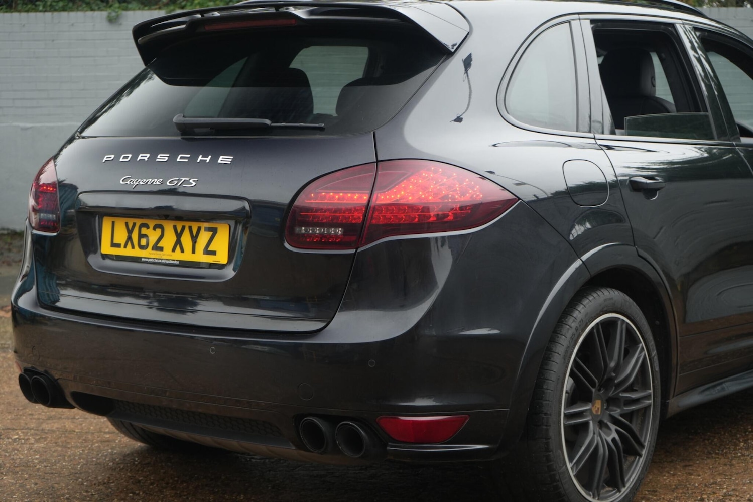 Used Porsche Cayenne 2012 for sale - 77387376: Photo 24