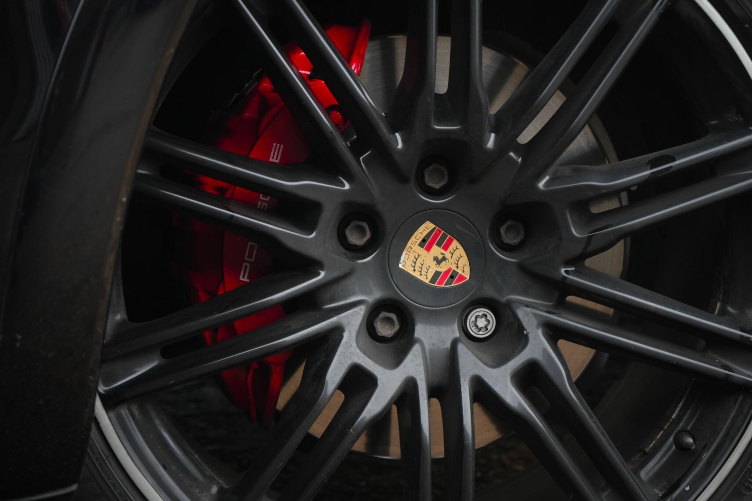 Used Porsche Cayenne 2012 for sale - 77387376: Photo 3