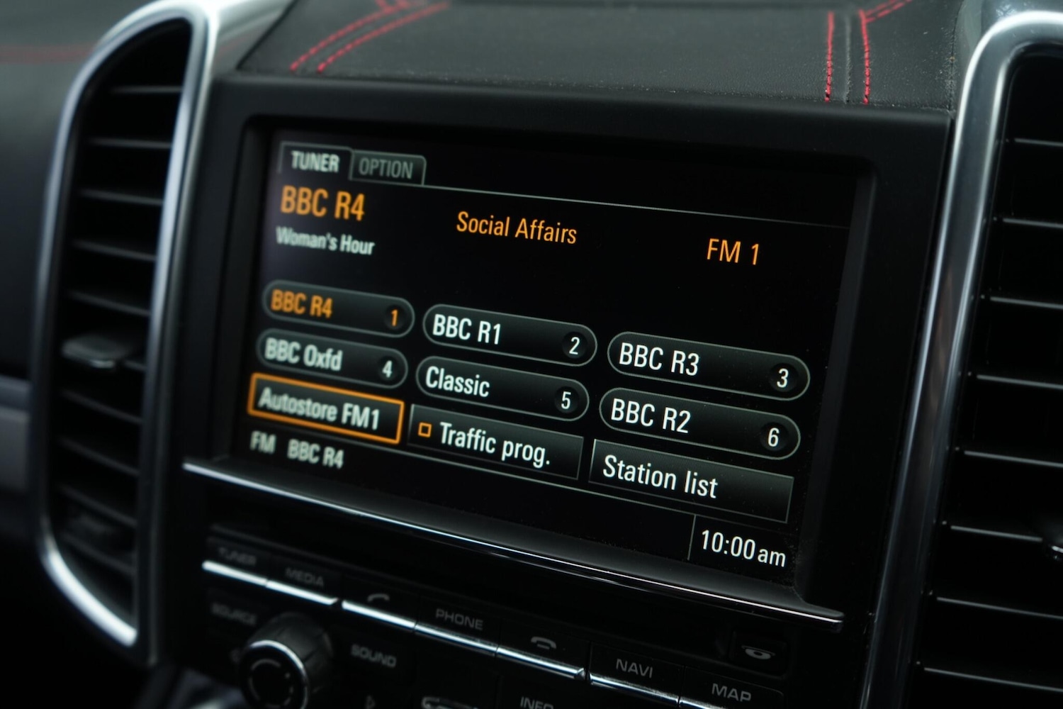 Used Porsche Cayenne 2012 for sale - 77387376: Photo 35