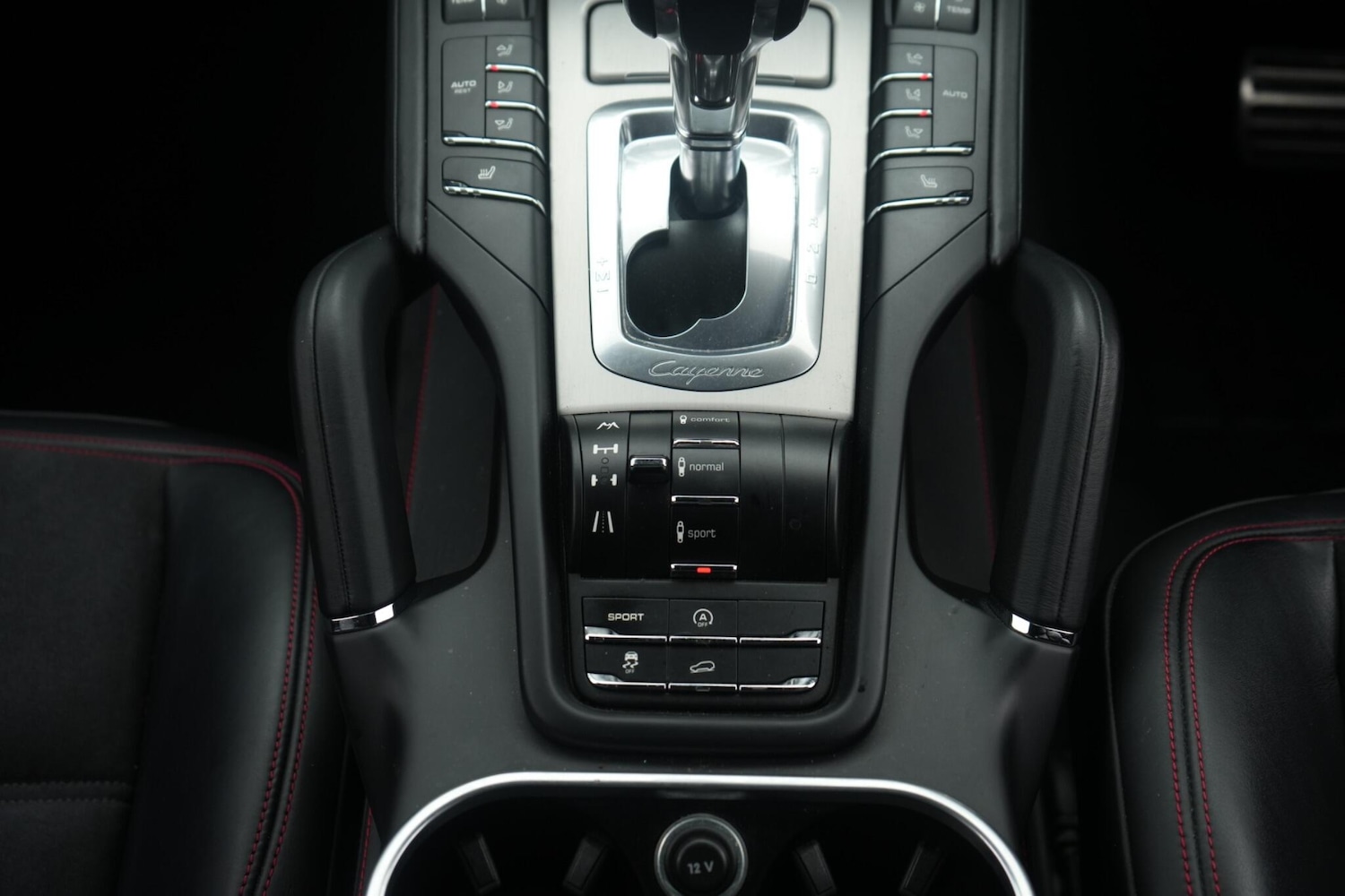 Used Porsche Cayenne 2012 for sale - 77387376: Photo 37