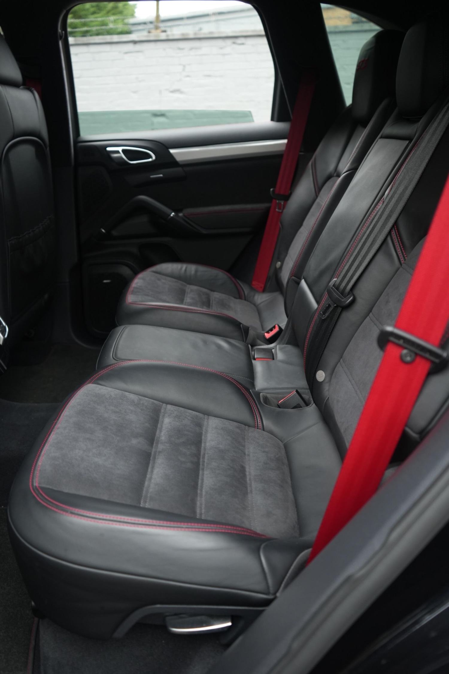 Used Porsche Cayenne 2012 for sale - 77387376: Photo 45