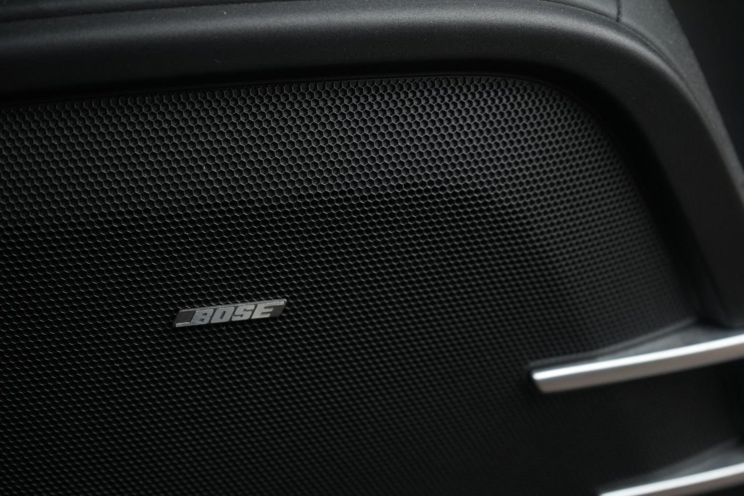 Used Porsche Cayenne 2012 for sale - 77387376: Photo 5