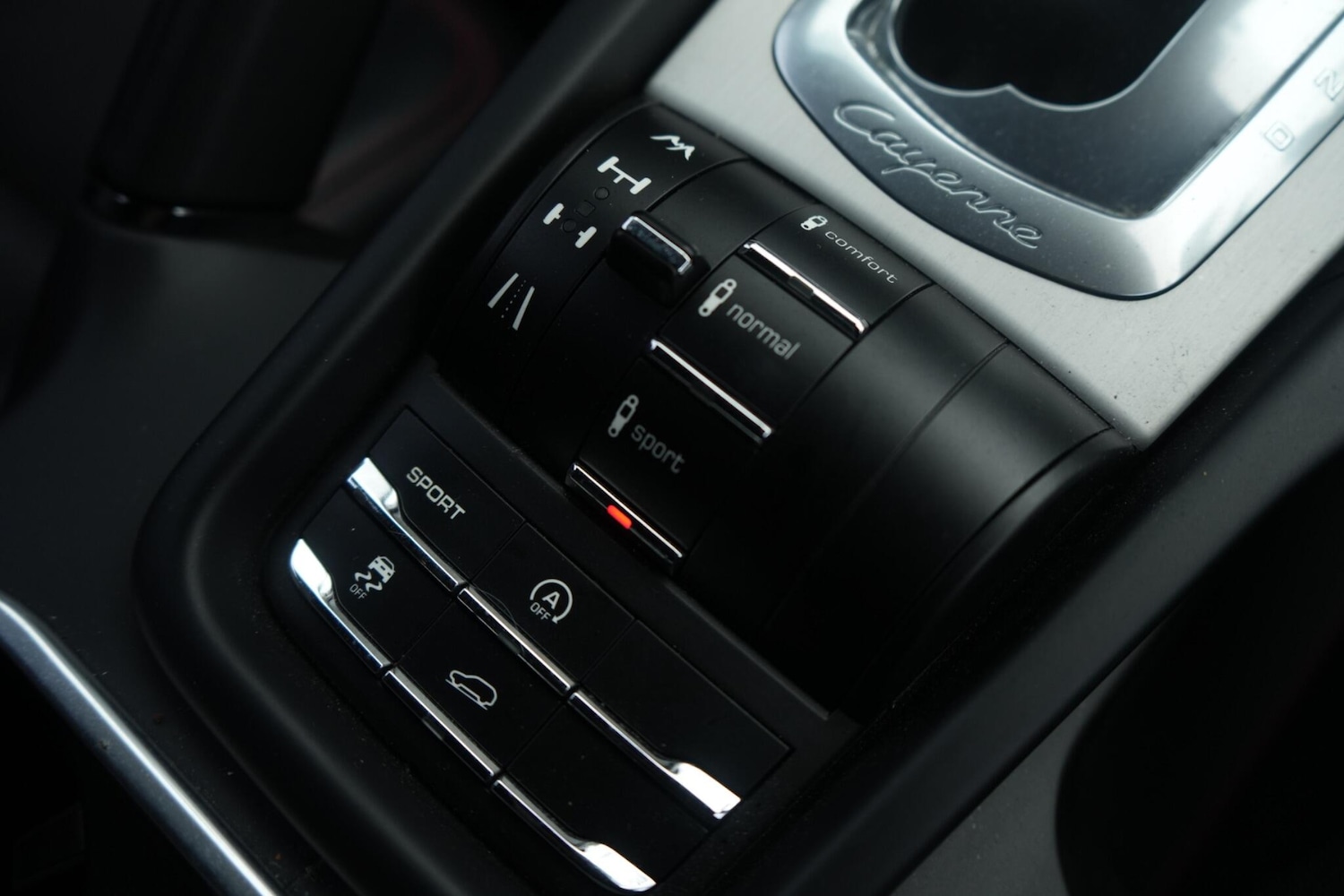 Used Porsche Cayenne 2012 for sale - 77387376: Photo 50