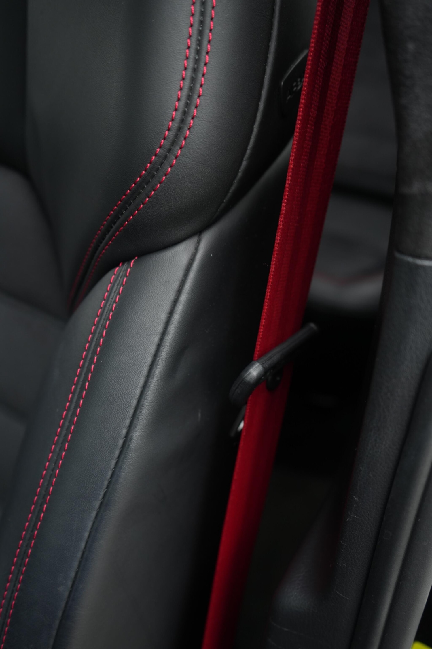 Used Porsche Cayenne 2012 for sale - 77387376: Photo 9