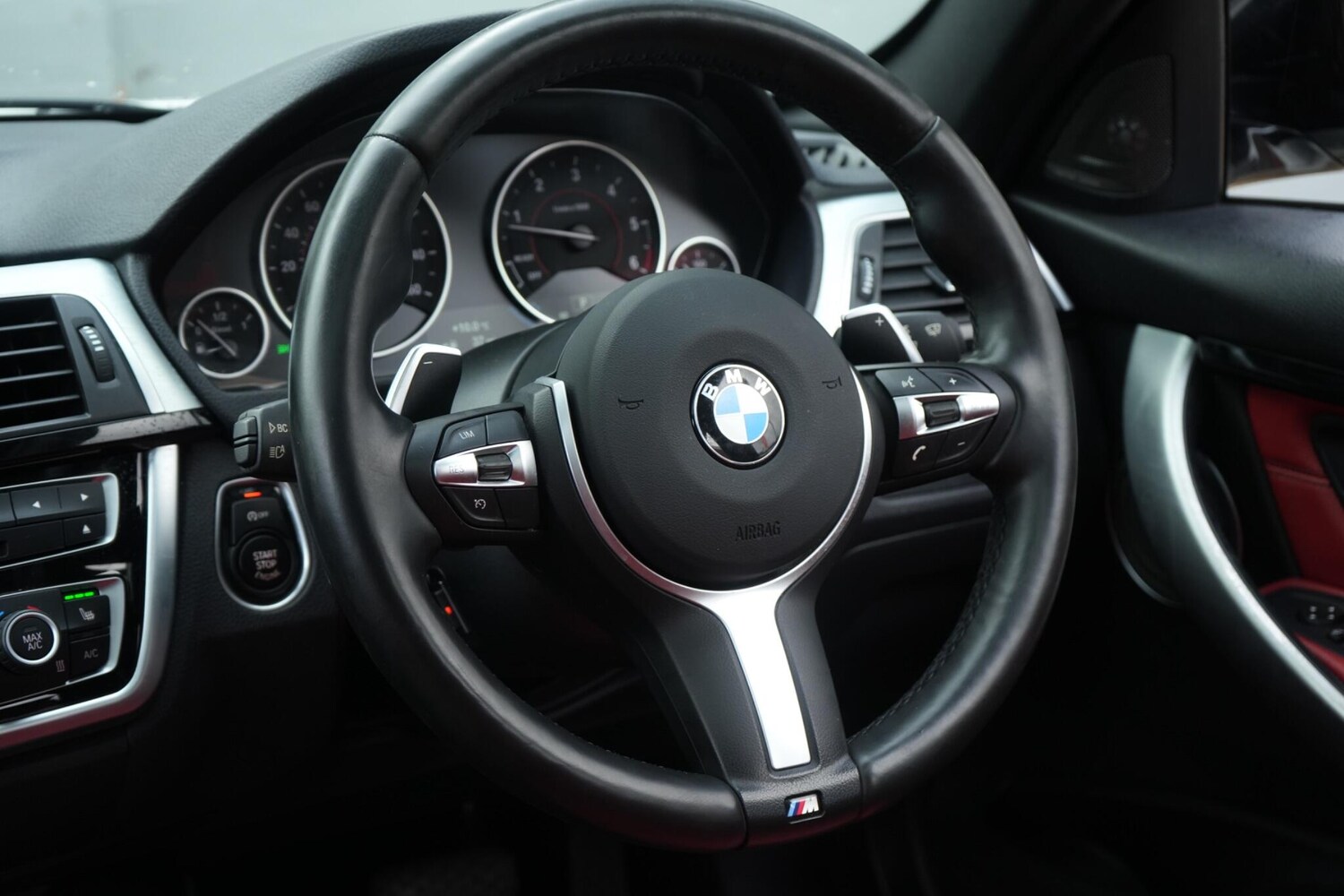 Used BMW 3 Series 2016 for sale - 76377952: Photo 33