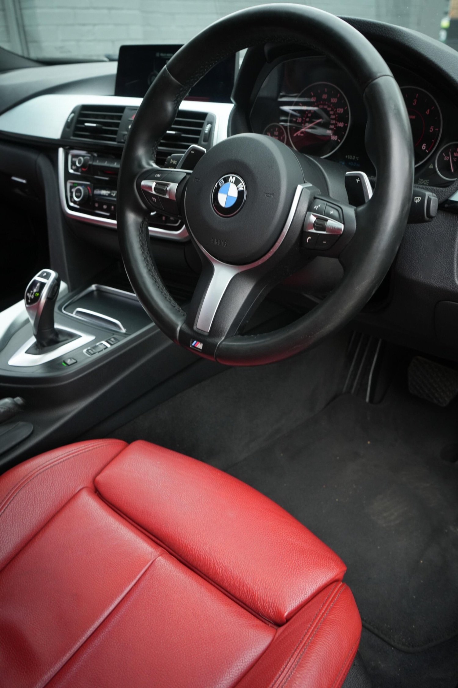 Used BMW 3 Series 2016 for sale - 76377952: Photo 40