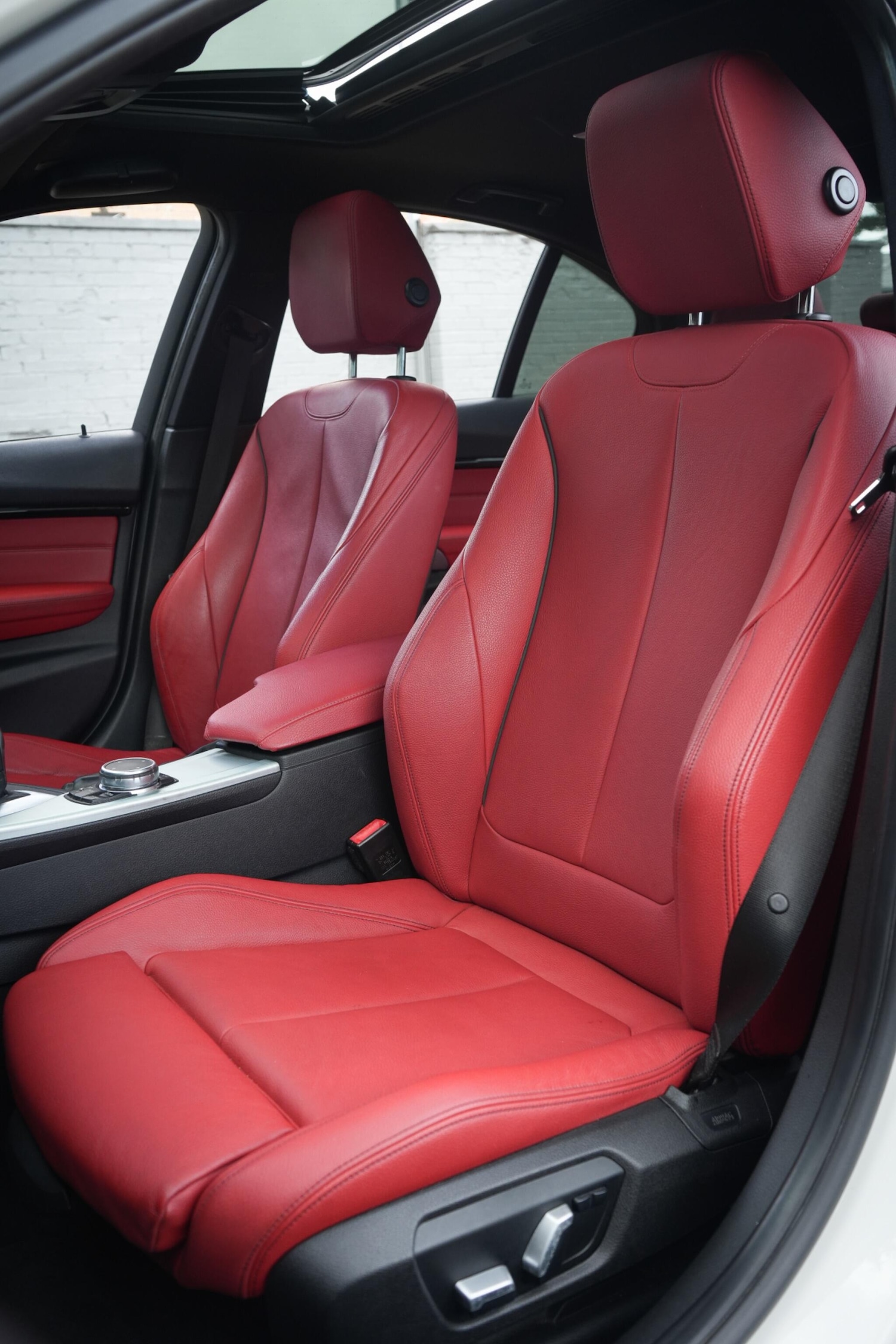 Used BMW 3 Series 2016 for sale - 76377952: Photo 41