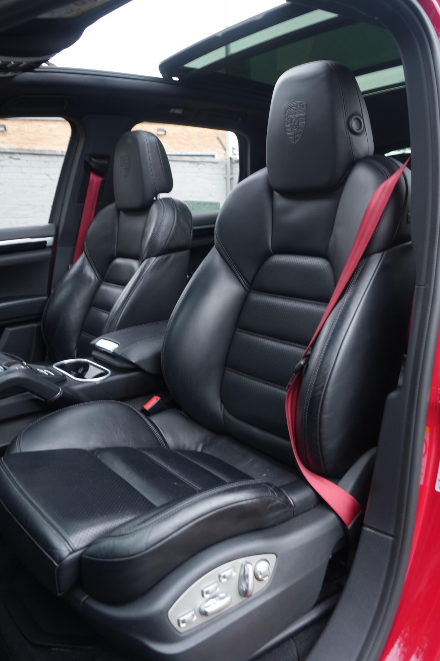 Used Porsche Cayenne for sale - 77612947: Photo 36