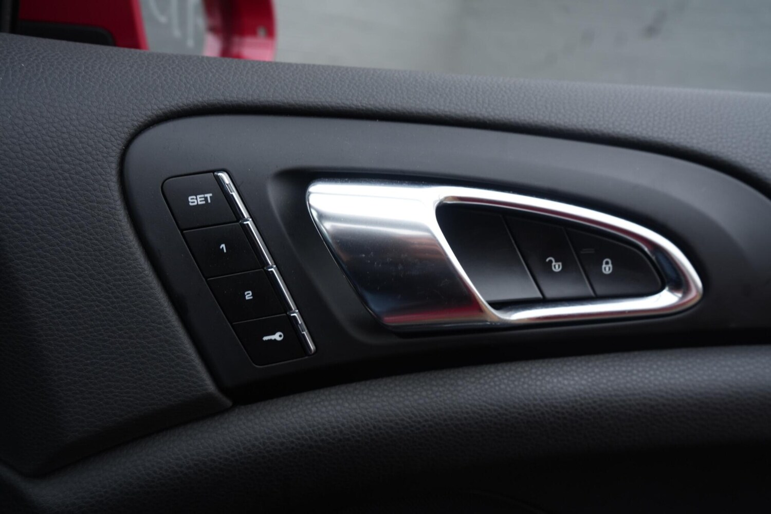 Used Porsche Cayenne for sale - 77612947: Photo 8