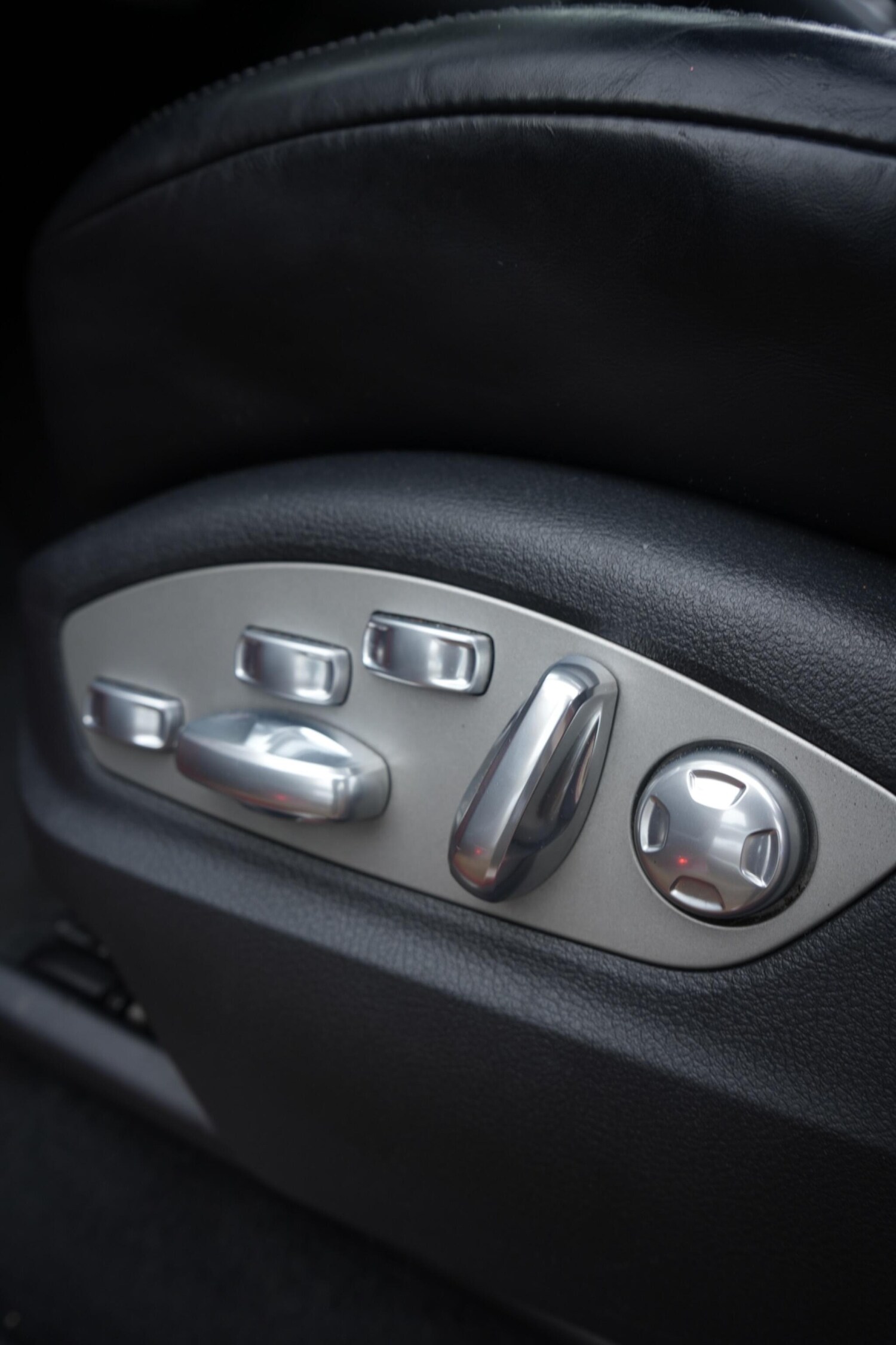 Used Porsche Cayenne for sale - 77612947: Photo 9