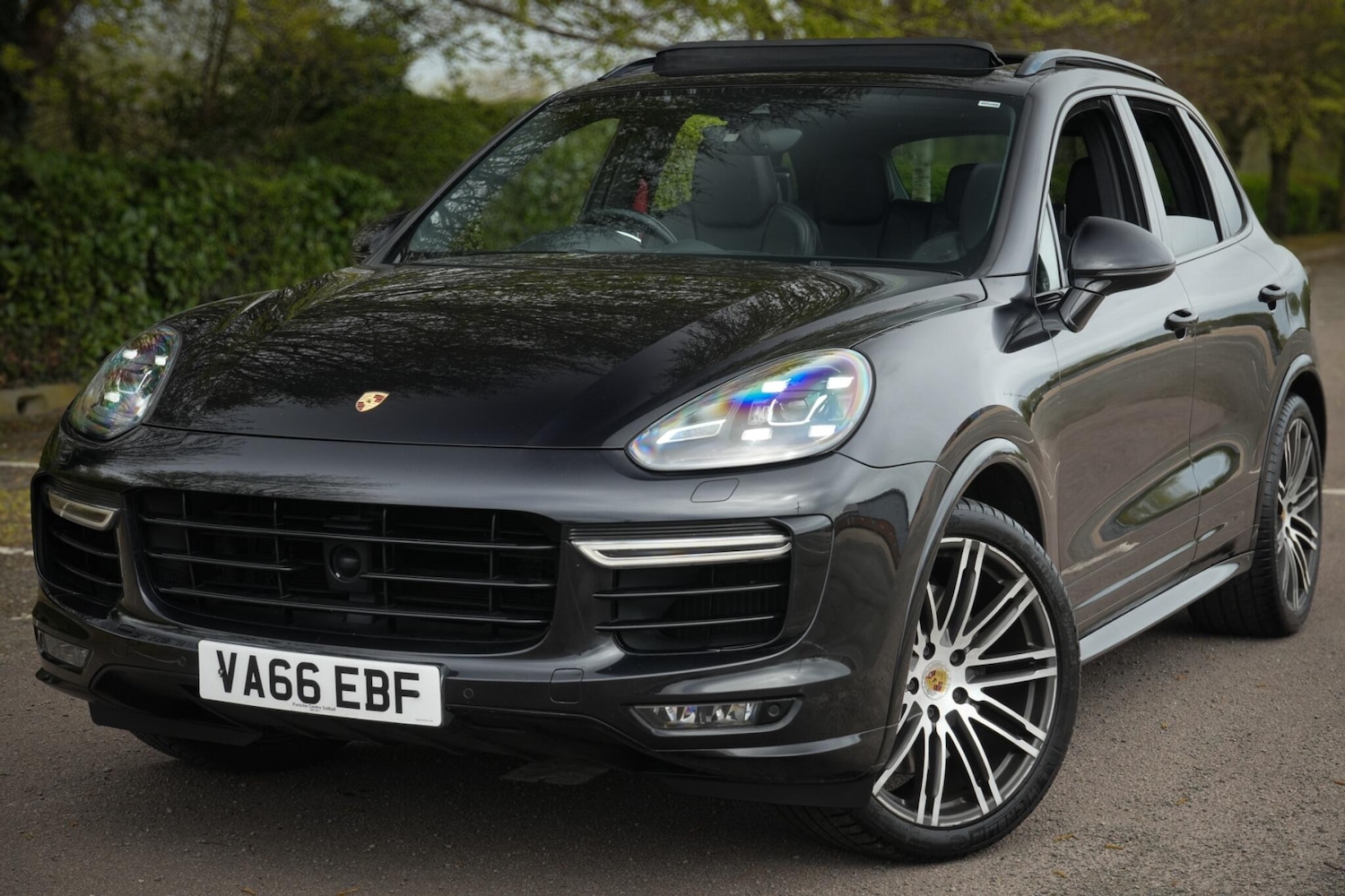 Used Porsche Cayenne for sale - 78136089: Photo 1