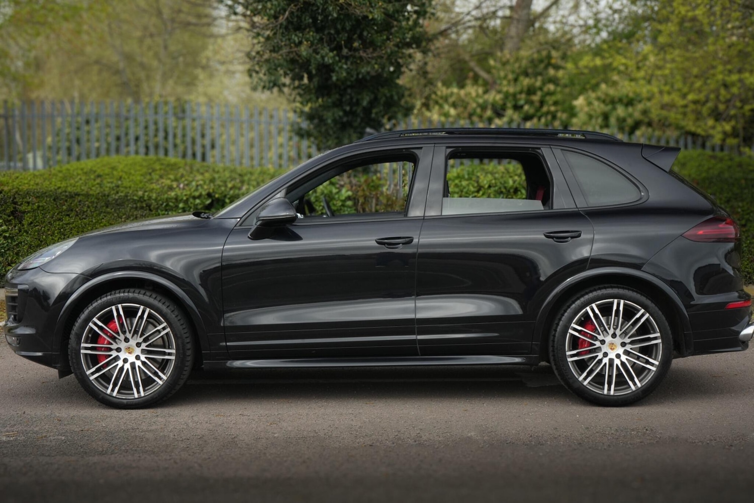 Used Porsche Cayenne for sale - 78136089: Photo 32