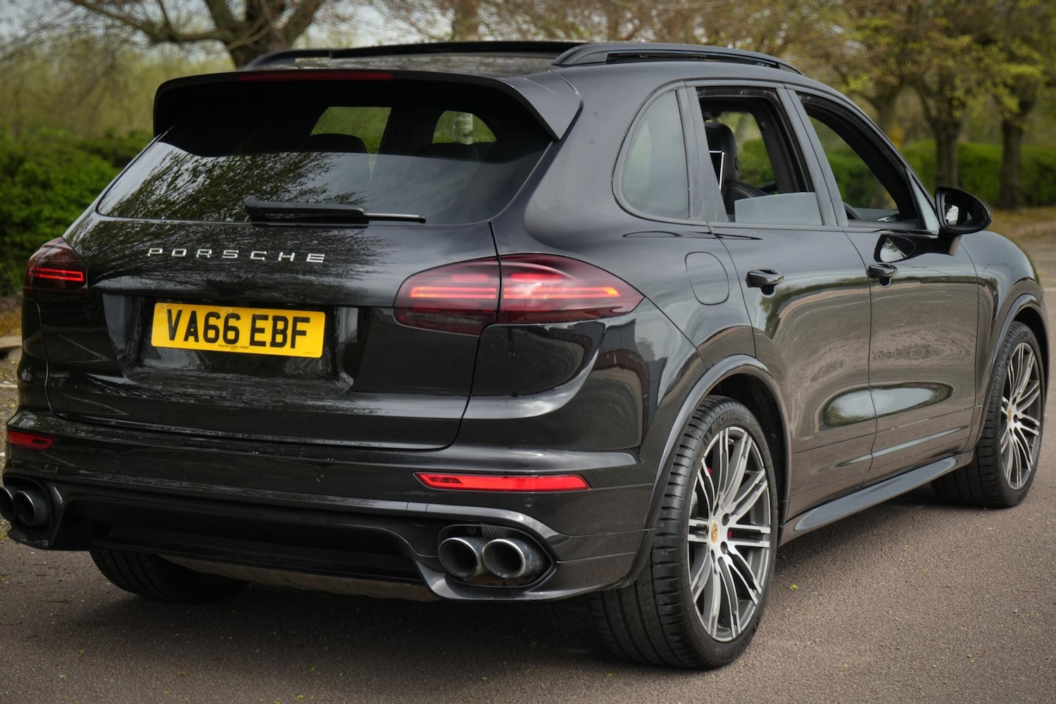 Used Porsche Cayenne for sale - 78136089: Photo 40