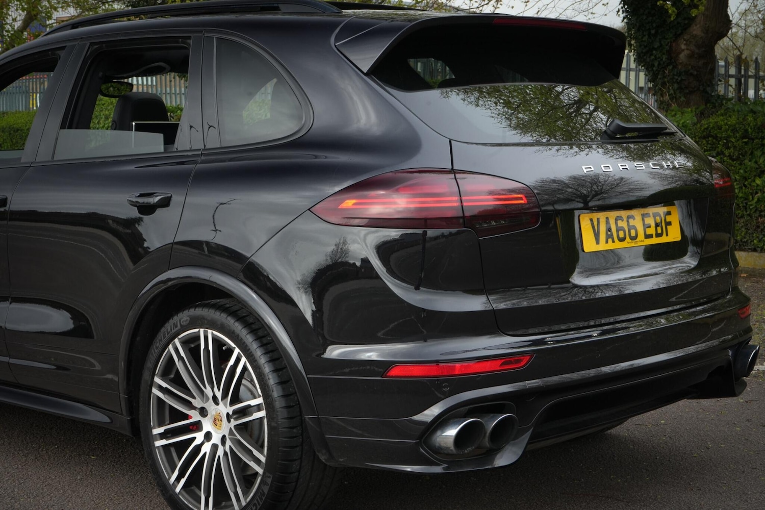 Used Porsche Cayenne for sale - 78136089: Photo 46