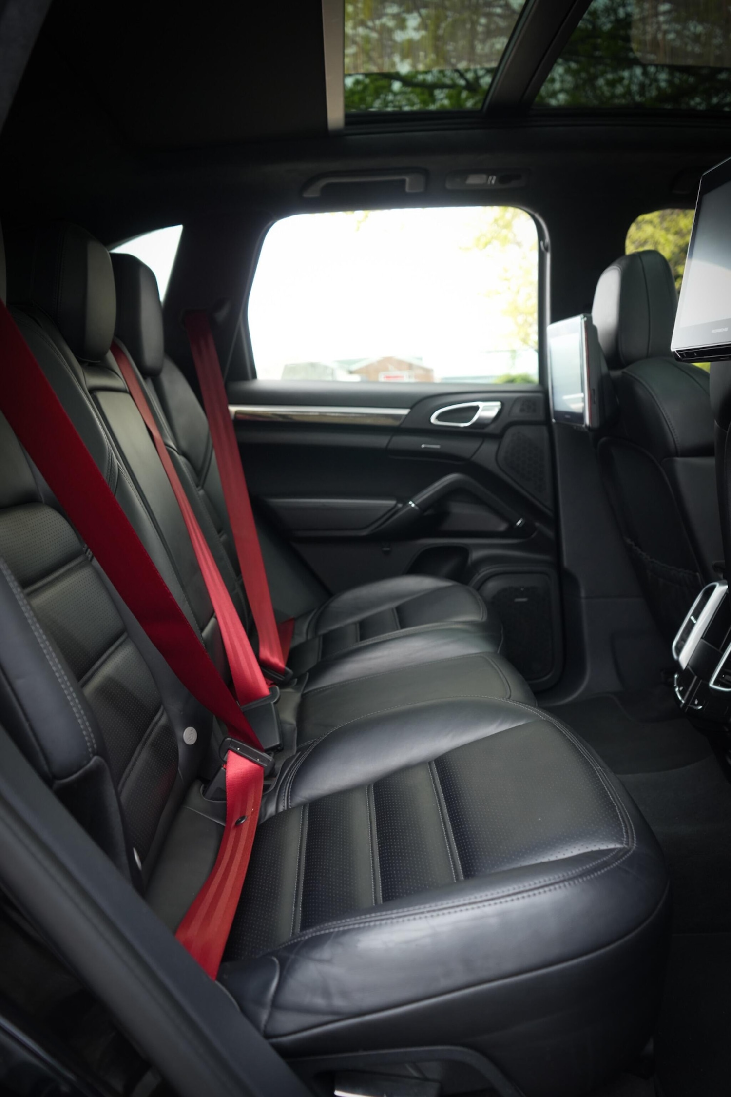 Used Porsche Cayenne for sale - 78136089: Photo 64