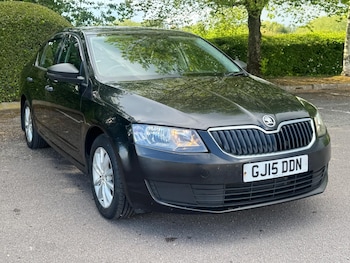 Used Skoda Octavia 2015 for sale - 78585882: Photo