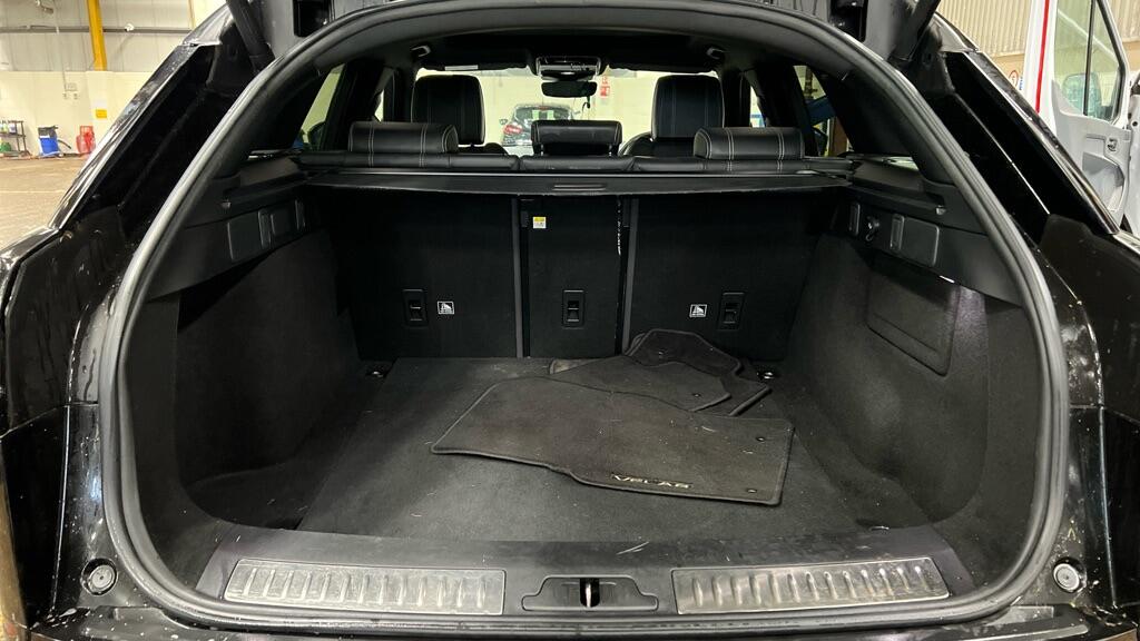 Used Land Rover Range Rover Velar 2019 for sale - 76608198: Photo 11