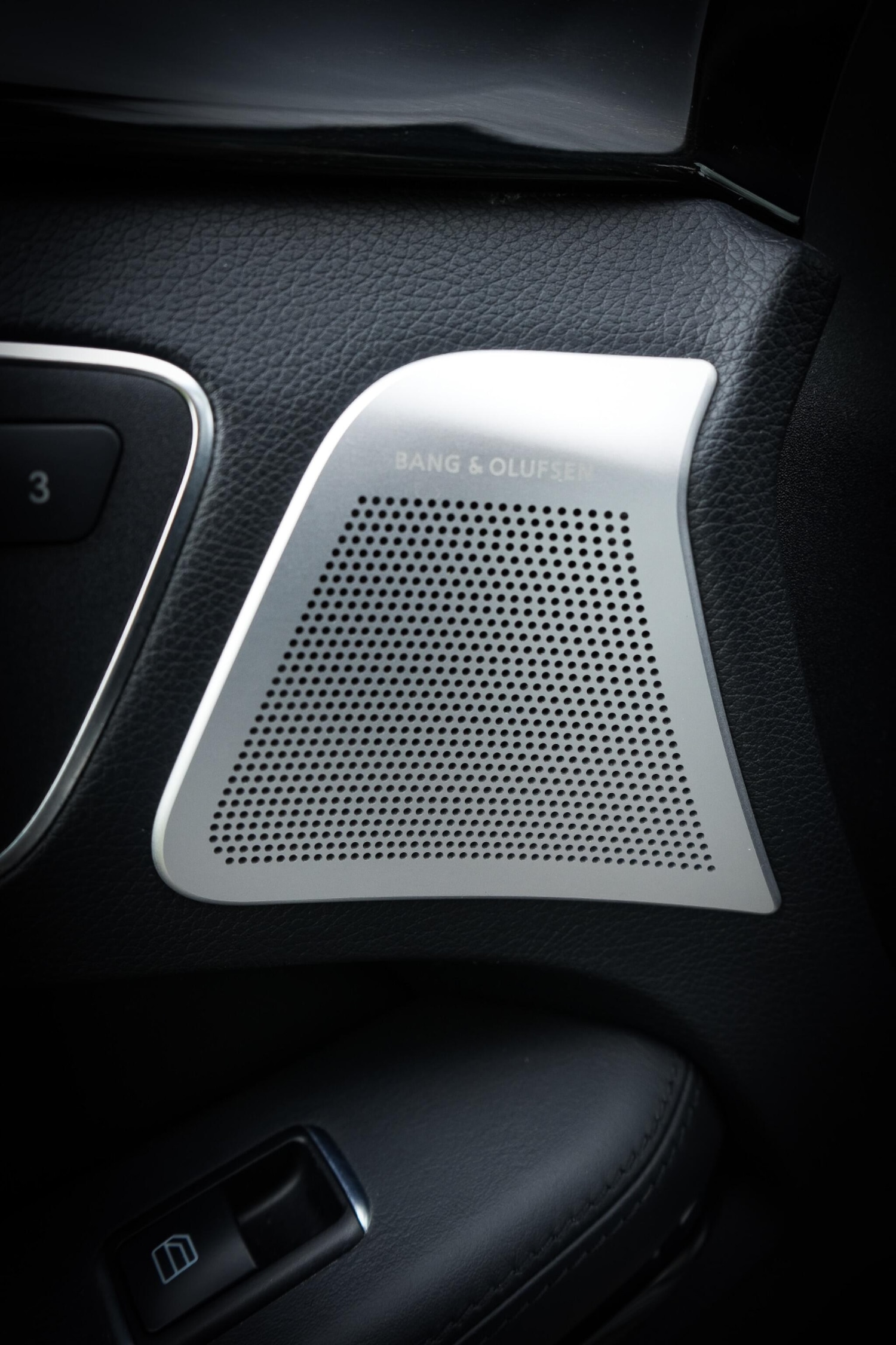 Used Mercedes-Benz E Class for sale - 77684323: Photo 5