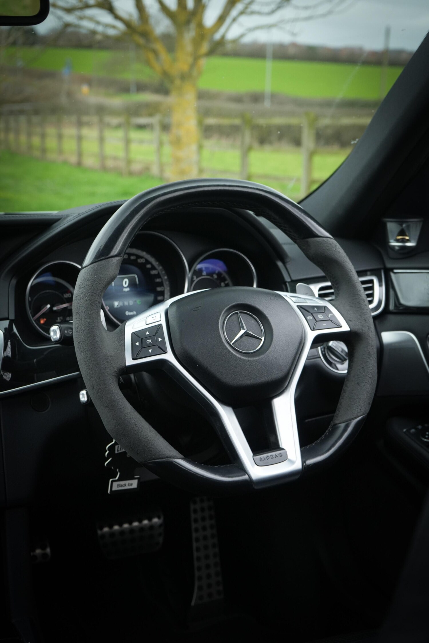 Used Mercedes-Benz E Class for sale - 77684323: Photo 58