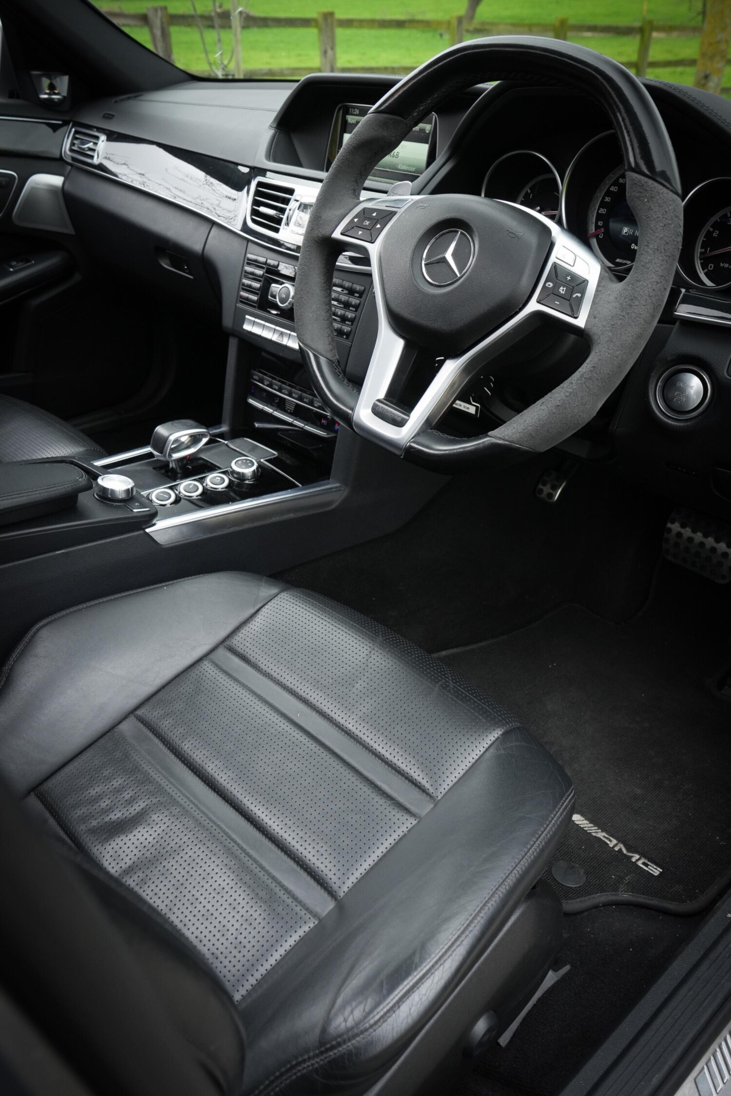 Used Mercedes-Benz E Class for sale - 77684323: Photo 59