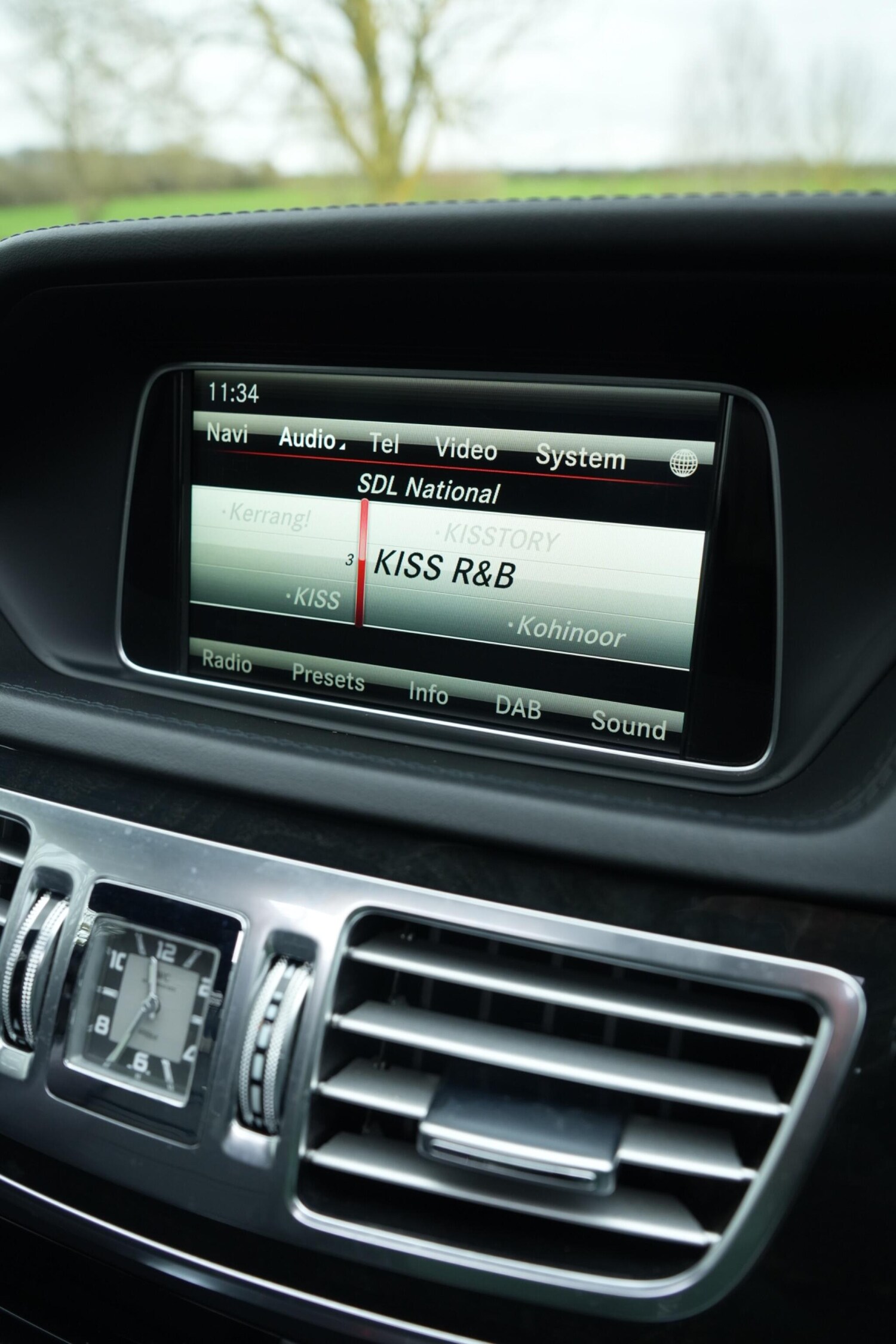 Used Mercedes-Benz E Class for sale - 77684323: Photo 67