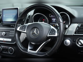 Used Mercedes-Benz GLE 2015 for sale - 76360473: Photo