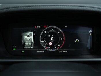 Used Land Rover Discovery 2018 for sale - 77808075: Photo