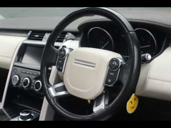 Used Land Rover Discovery 2017 for sale - 74762867: Photo