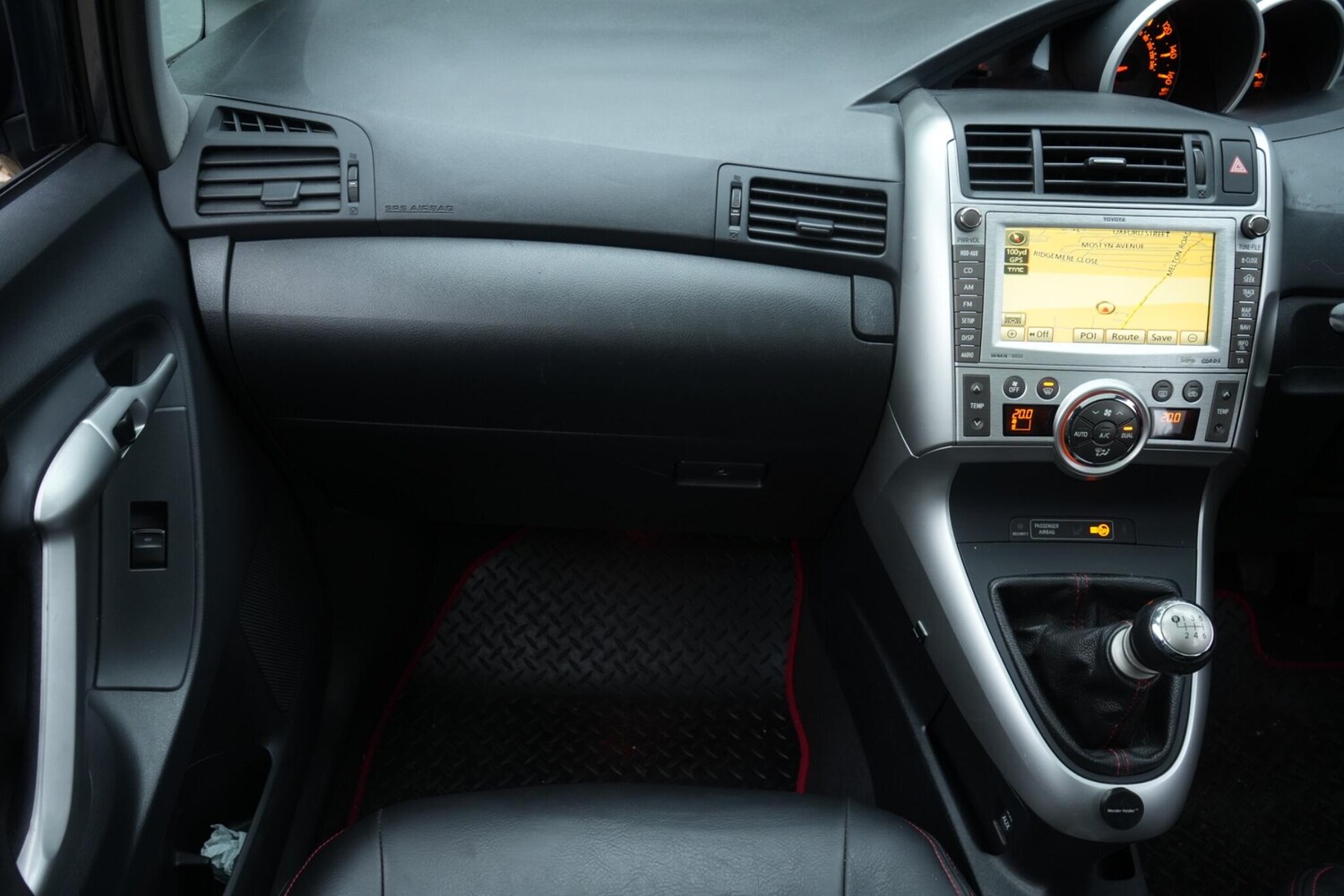 Used Toyota Verso 2010 for sale - 76361540: Photo 20