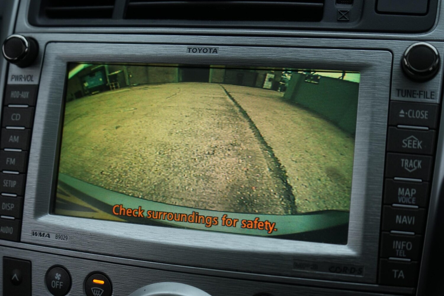 Used Toyota Verso 2010 for sale - 76361540: Photo 5