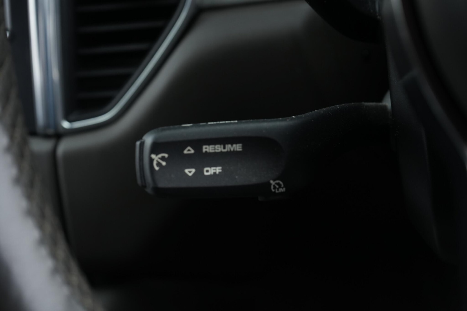 Used Porsche Macan 2016 for sale - 76360481: Photo 50