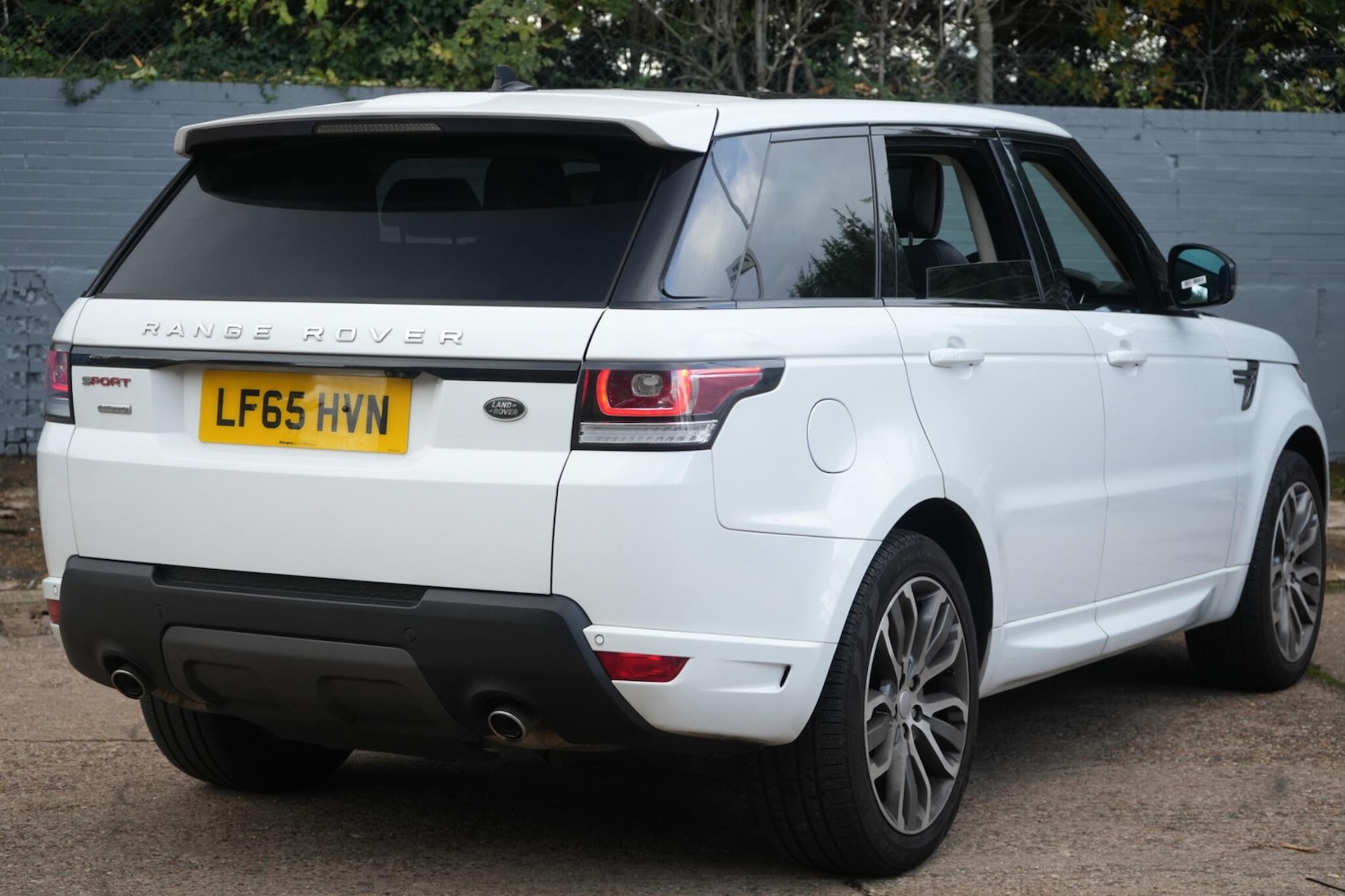 Used Land Rover Range Rover Sport 2015 for sale - 76377998: Photo 20