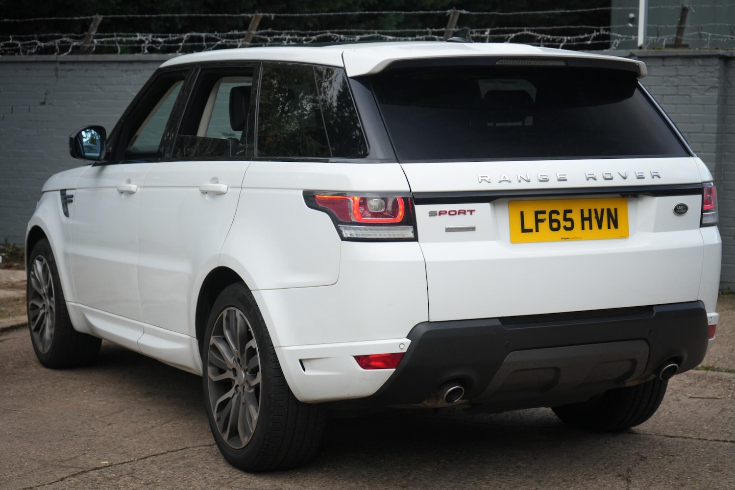Used Land Rover Range Rover Sport 2015 for sale - 76377998: Photo 22