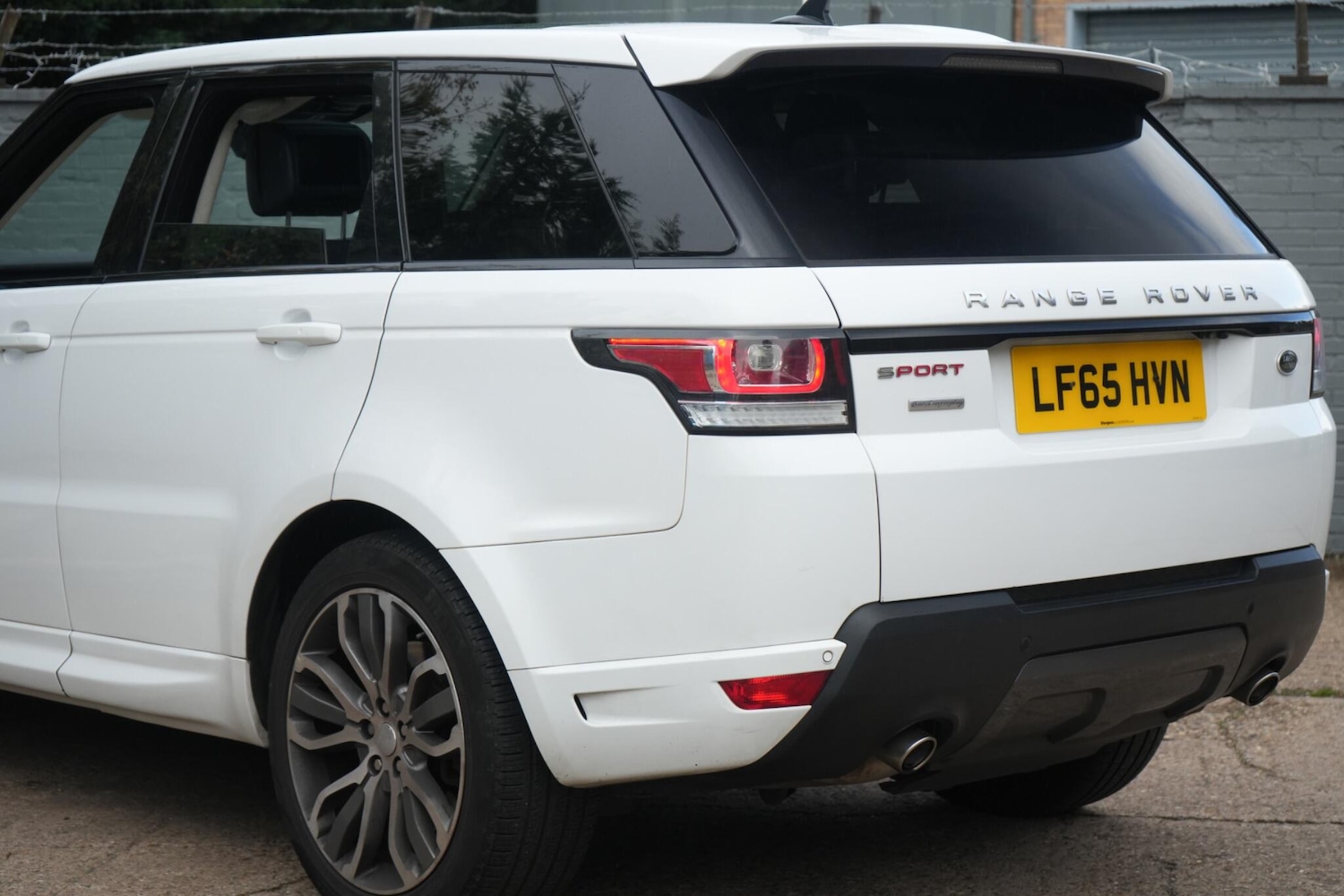 Used Land Rover Range Rover Sport 2015 for sale - 76377998: Photo 24