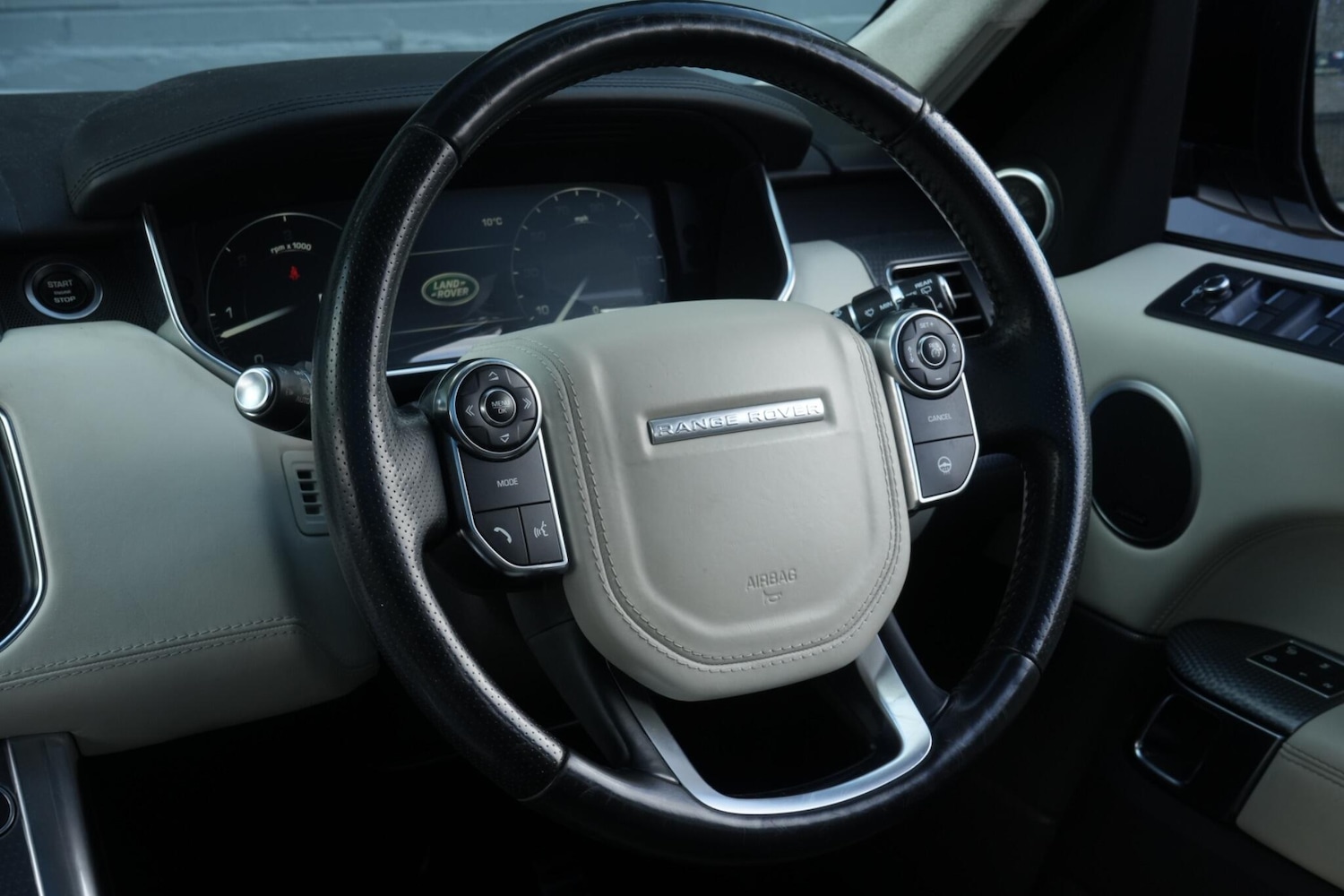 Used Land Rover Range Rover Sport 2015 for sale - 76377998: Photo 28