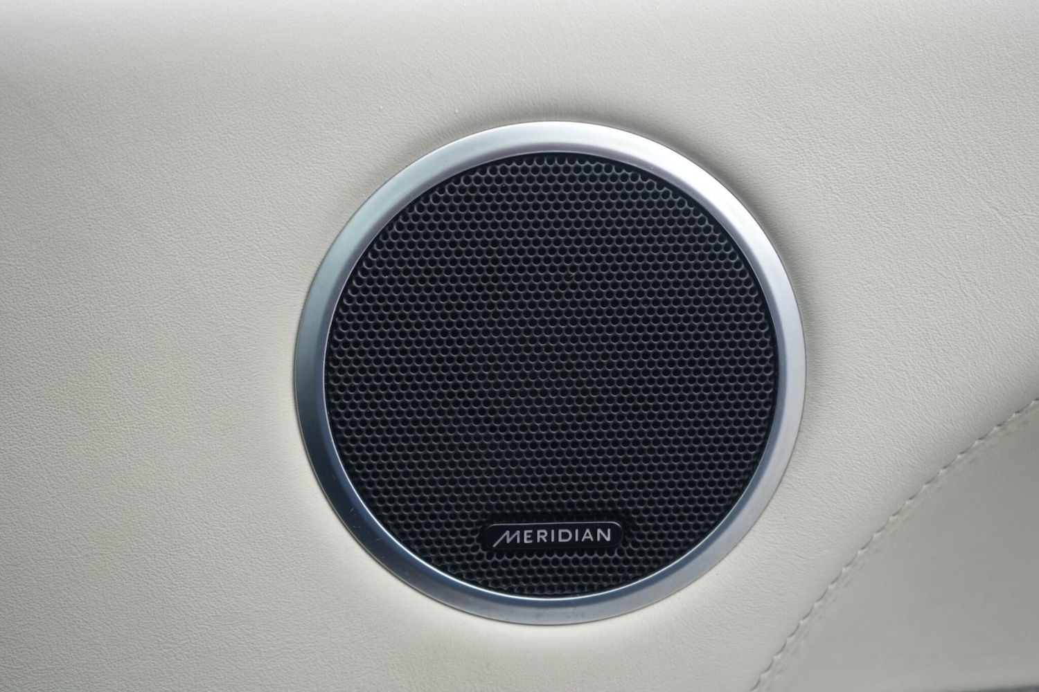 Used Land Rover Range Rover Sport 2015 for sale - 76377998: Photo 3