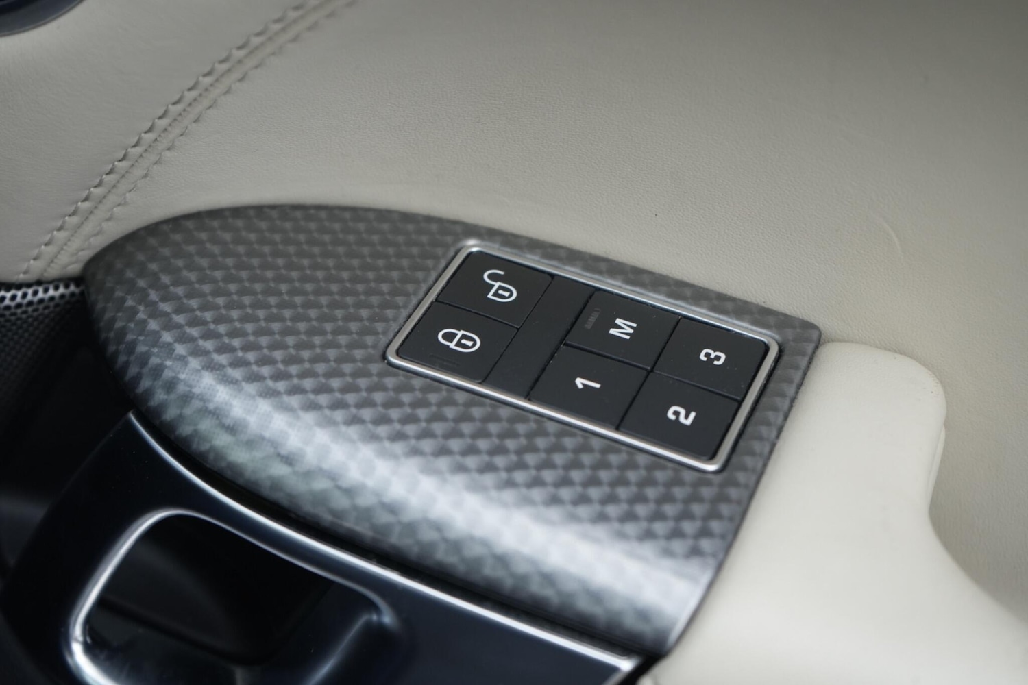 Used Land Rover Range Rover Sport 2015 for sale - 76377998: Photo 31