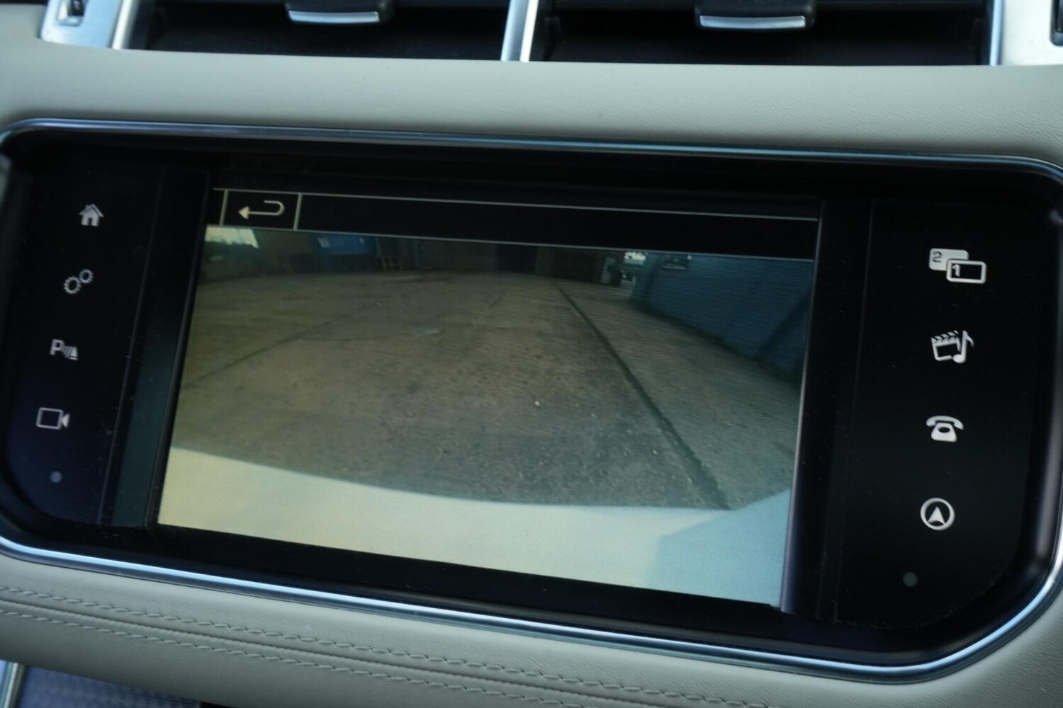 Used Land Rover Range Rover Sport 2015 for sale - 76377998: Photo 53