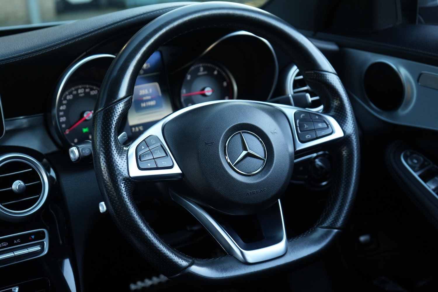 Used Mercedes-Benz C Class for sale - 76759541: Photo 26