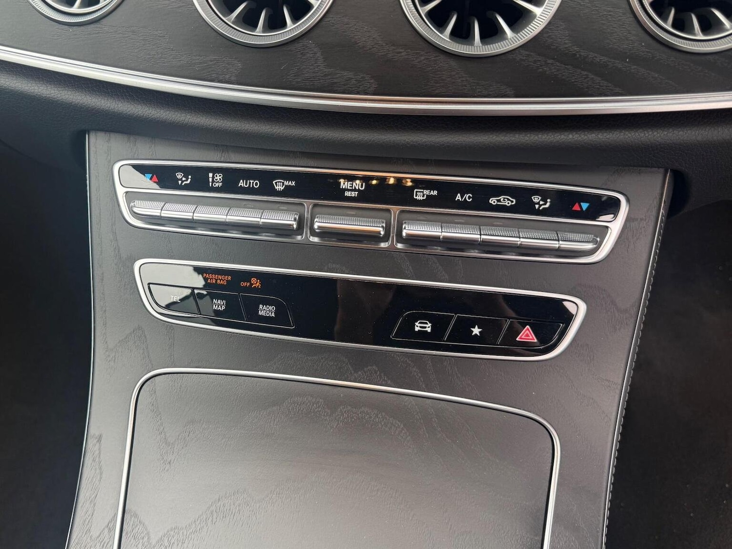 Used Mercedes-Benz E Class 2022 for sale - 76712542: Photo 27