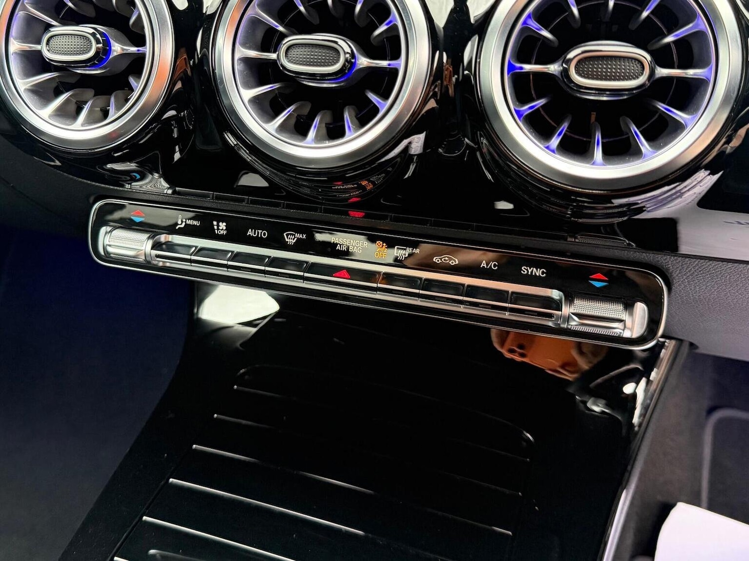 Used Mercedes-Benz CLA 2022 for sale - 77465052: Photo 26