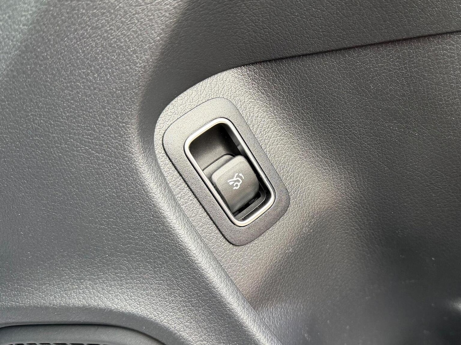 Used Mercedes-Benz CLA 2022 for sale - 77465052: Photo 31