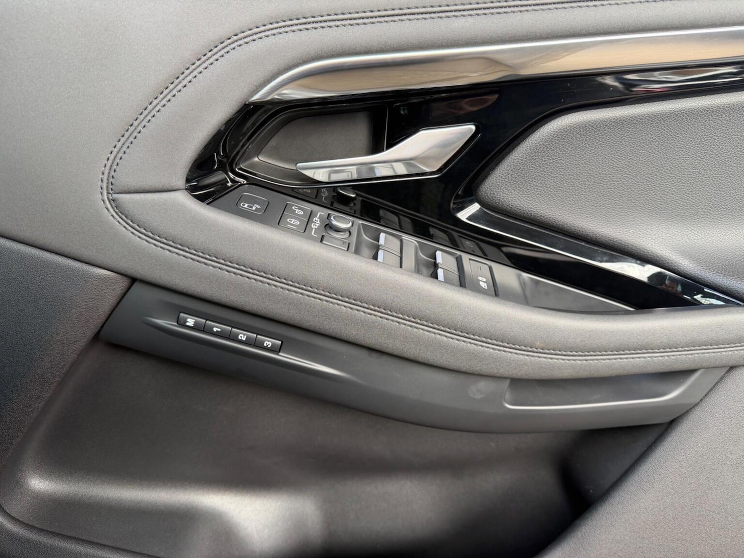 Used Land Rover Range Rover Evoque 2019 for sale - 78182818: Photo 29