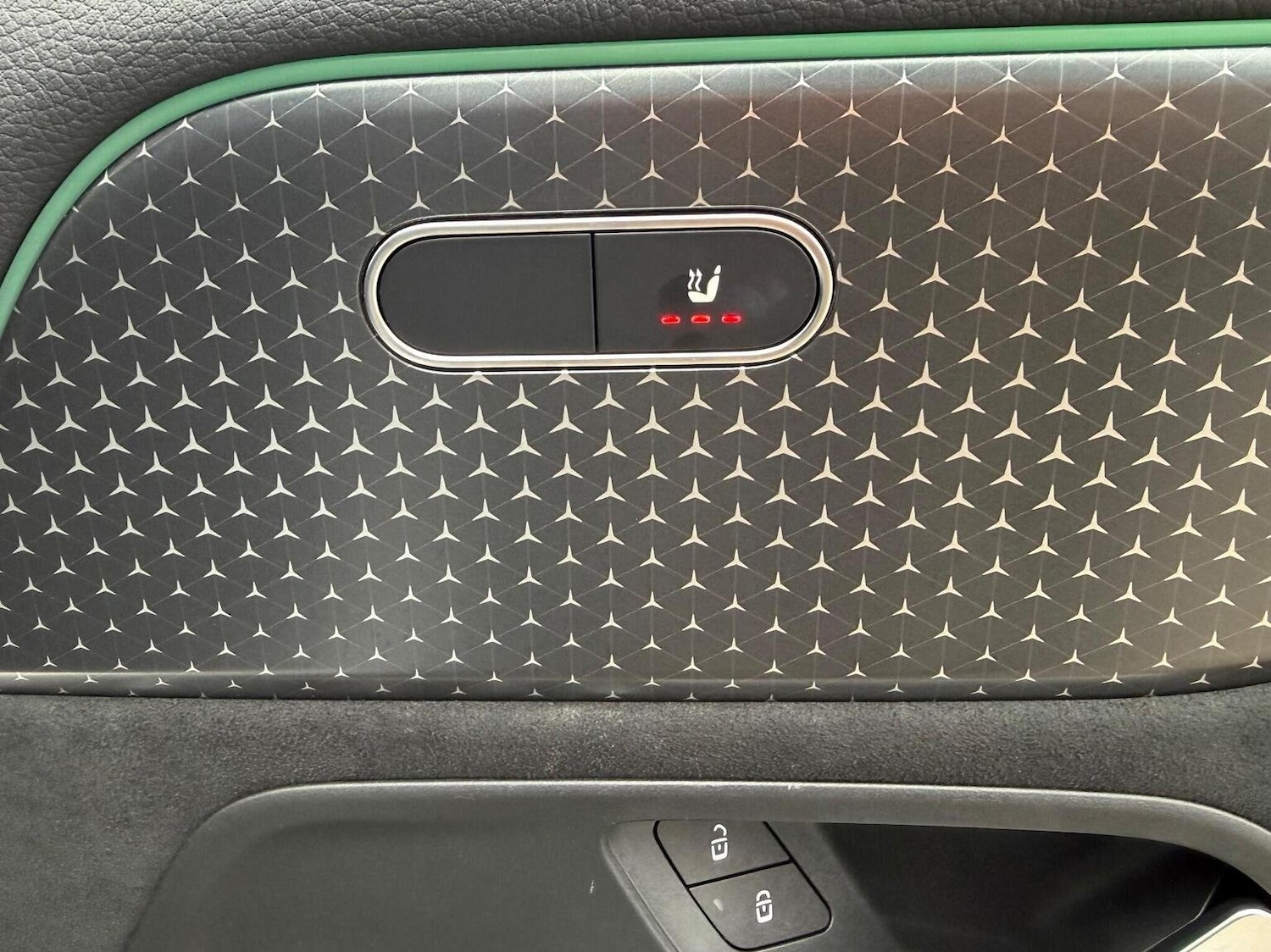 Used Mercedes-Benz EQB 2024 for sale - 76670837: Photo 31